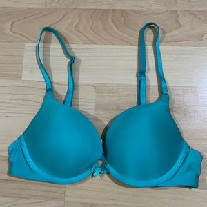 Victoria’s Secret push up bra